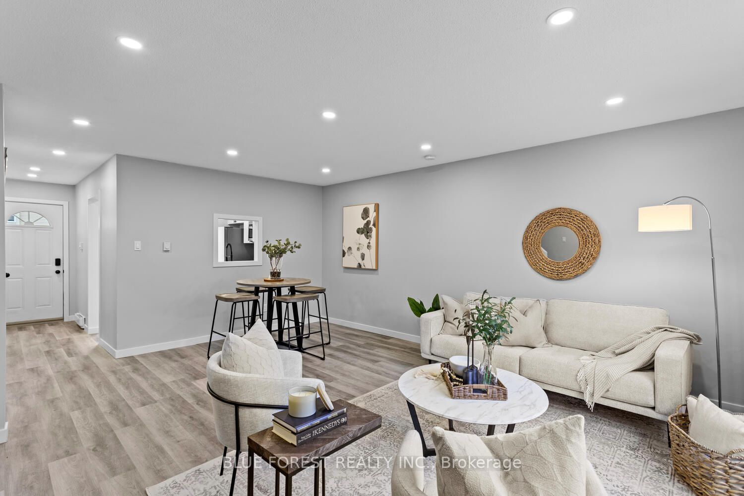 626 Wharncliffe Rd S, #35