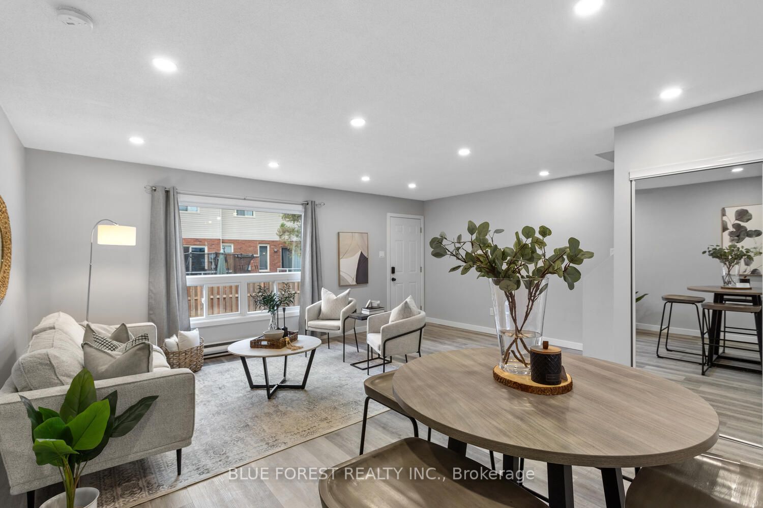 626 Wharncliffe Rd S, #35
