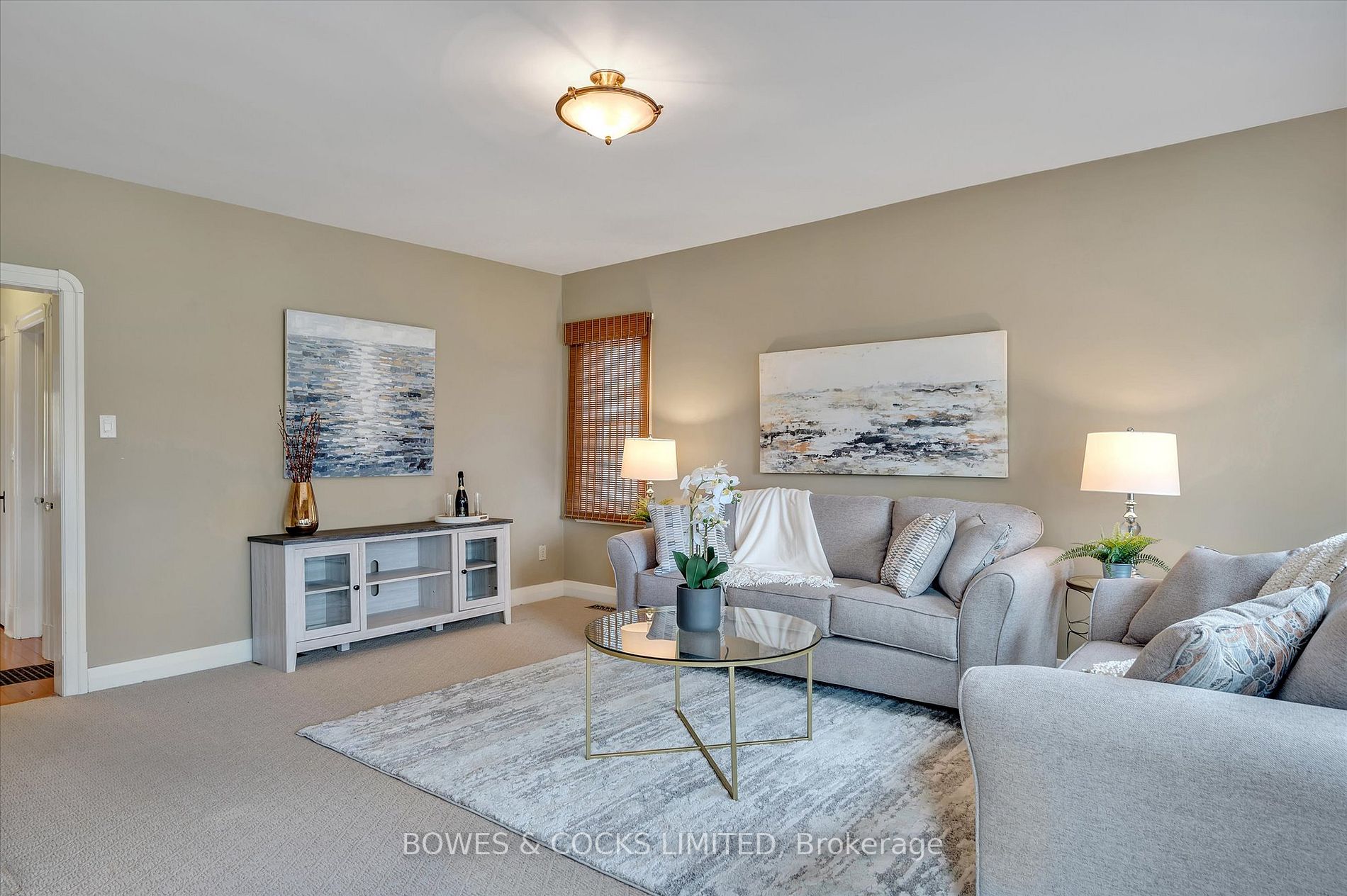 266 Mark St