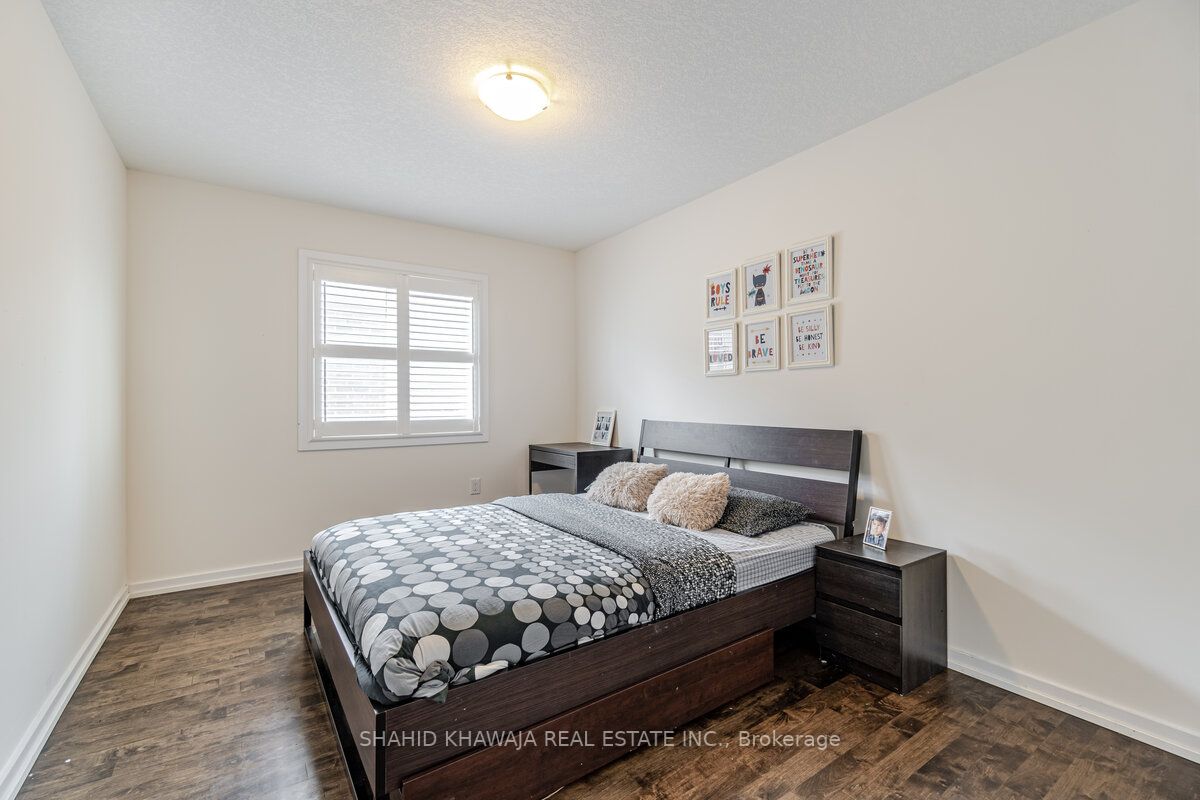 94 Pagebrook Cres
