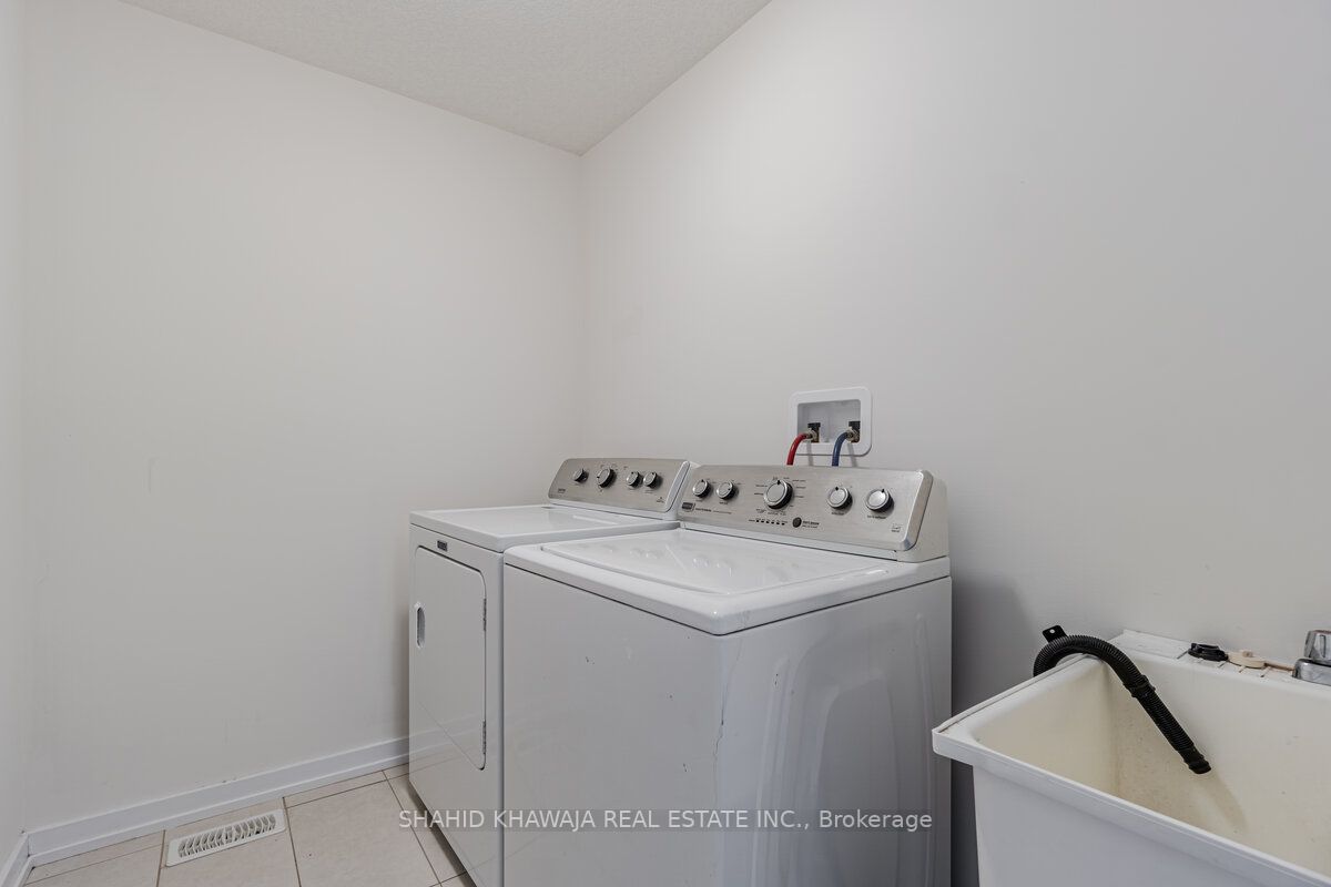 94 Pagebrook Cres