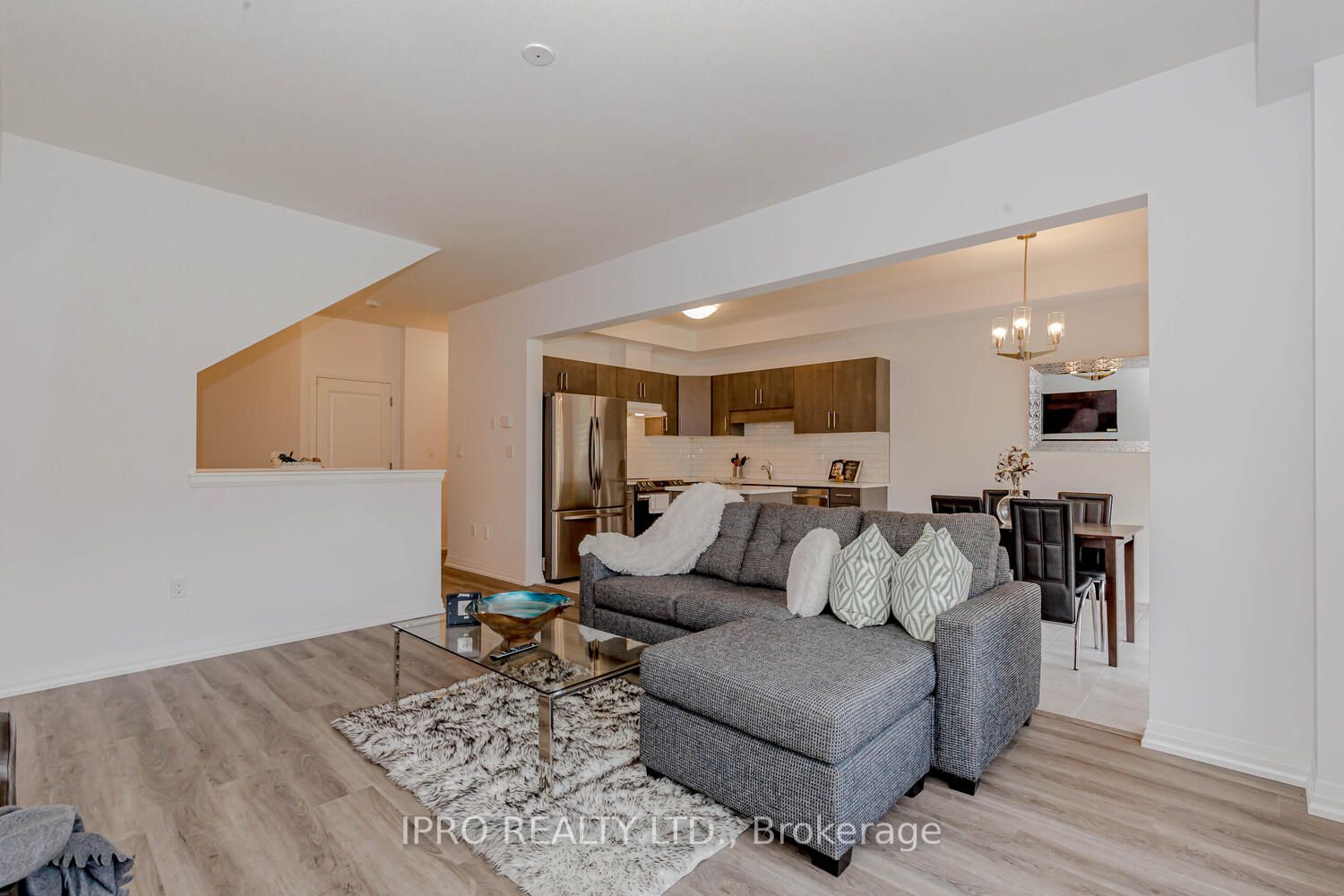 4552 Portage Rd, #73