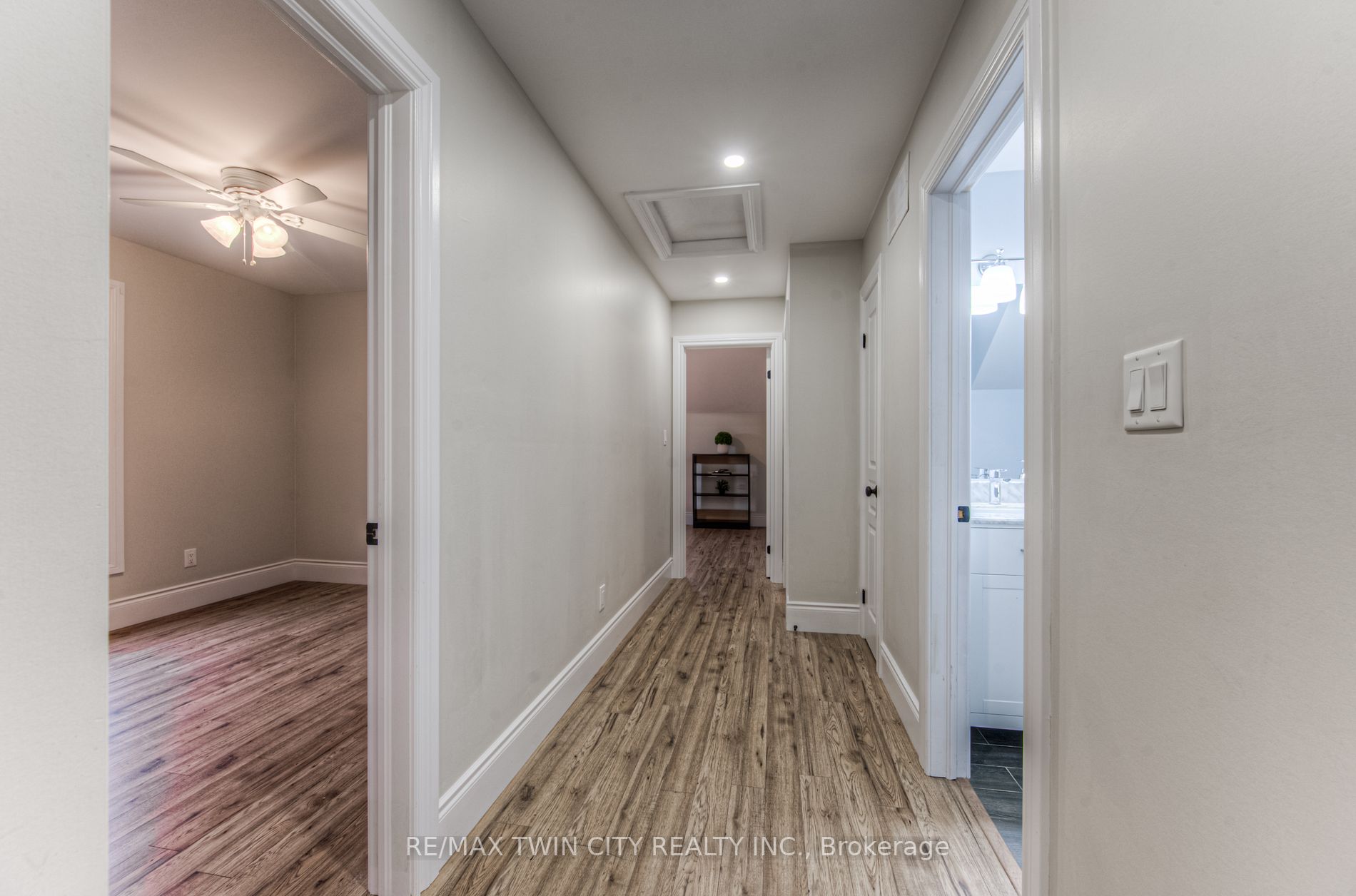 92 Strange St