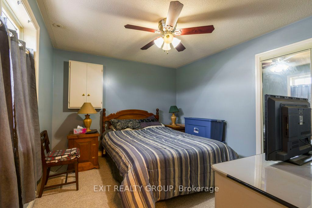 20 Glen Ross Rd