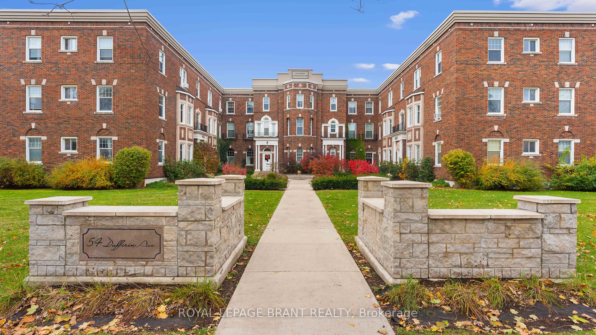 54 Dufferin Ave, ##3