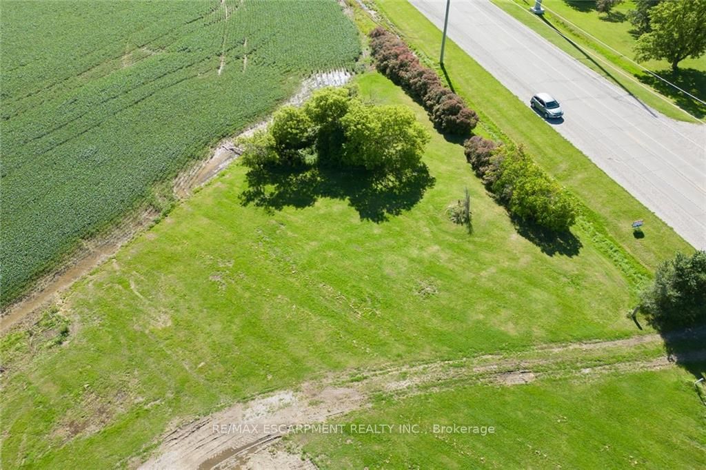 535 #20 Haldimand Rd