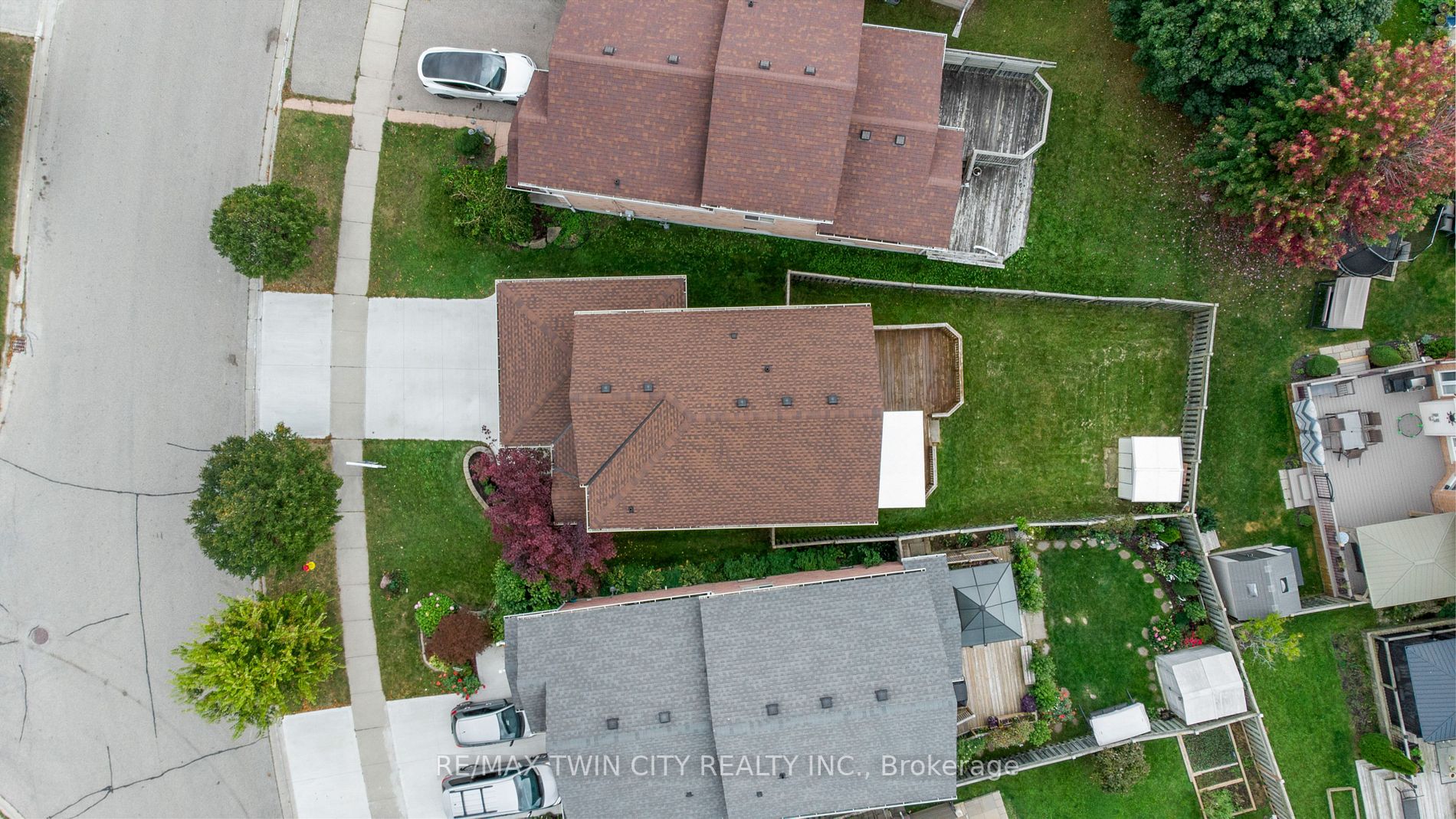 274 Huck Cres