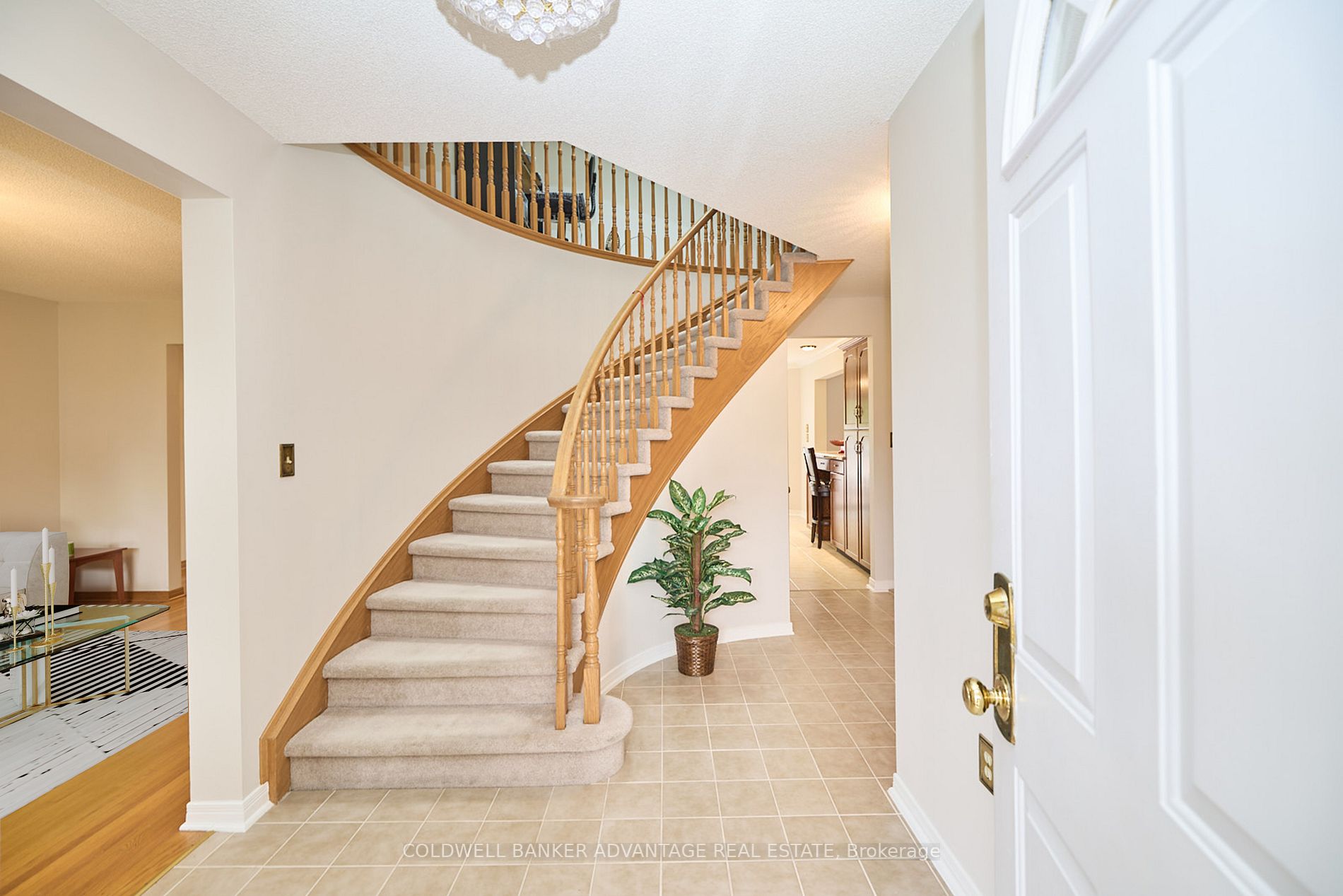 24 Bascary Cres E