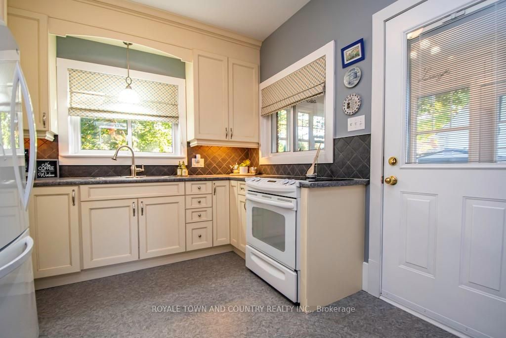 1370 Monaghan Rd
