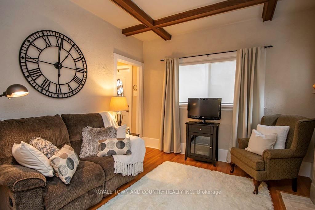 1370 Monaghan Rd