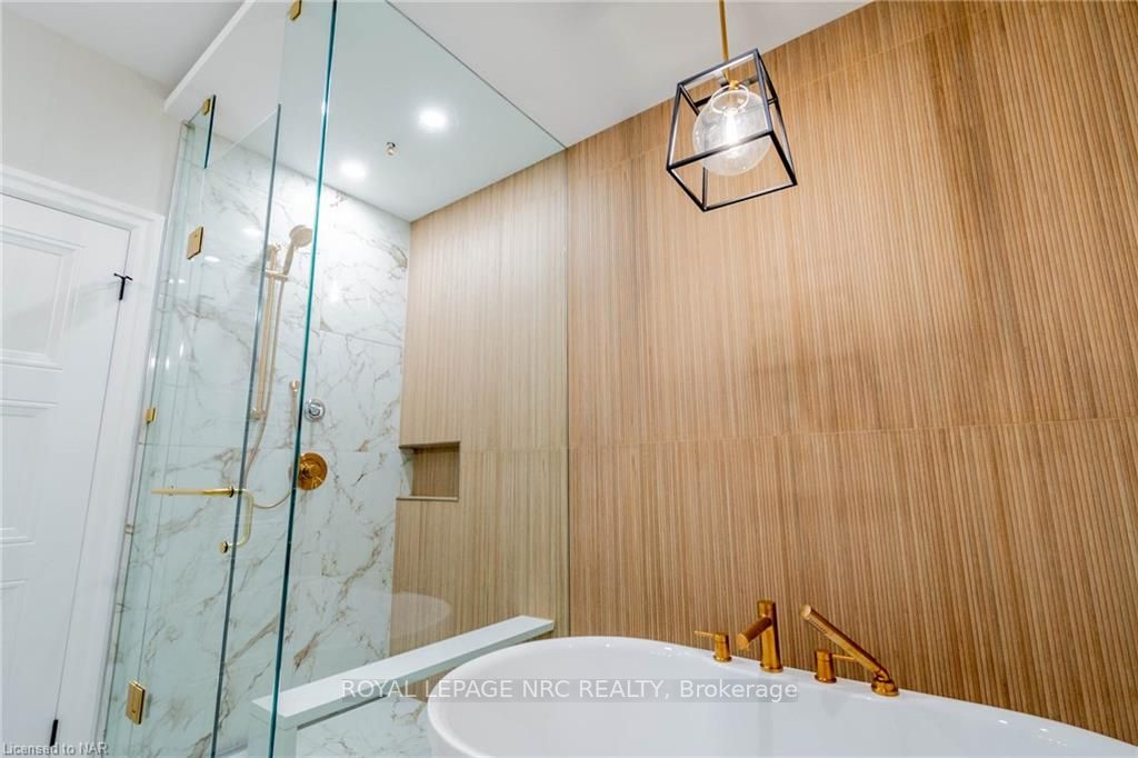 45C Lakeshore Rd