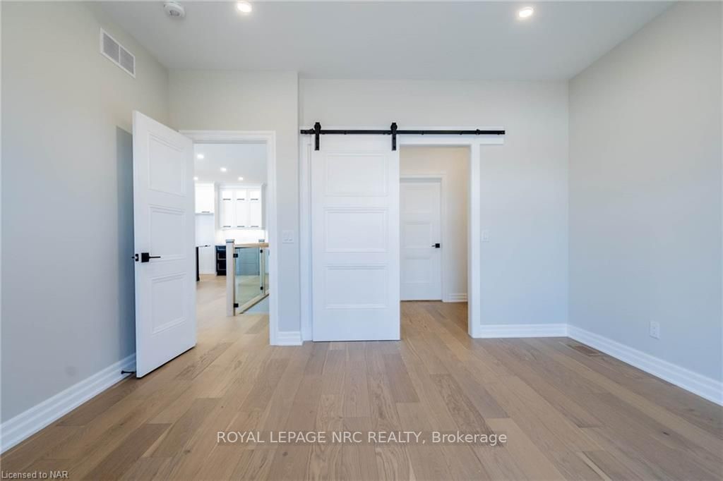 45C Lakeshore Rd