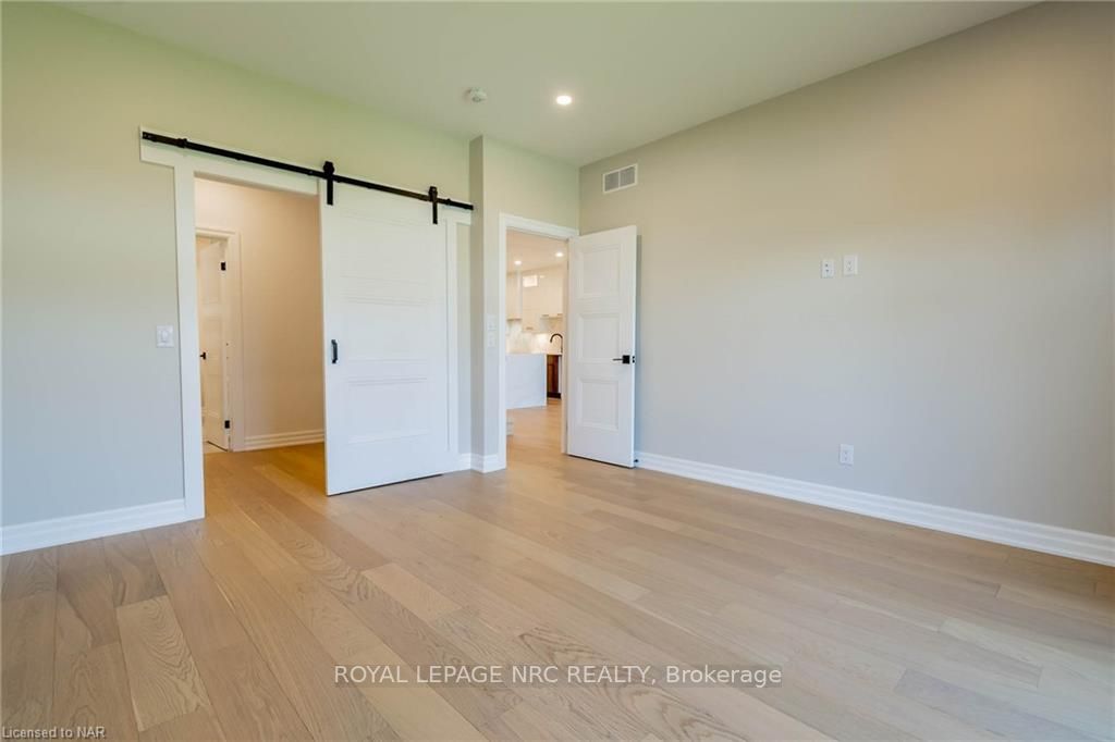 45B Lakeshore Rd