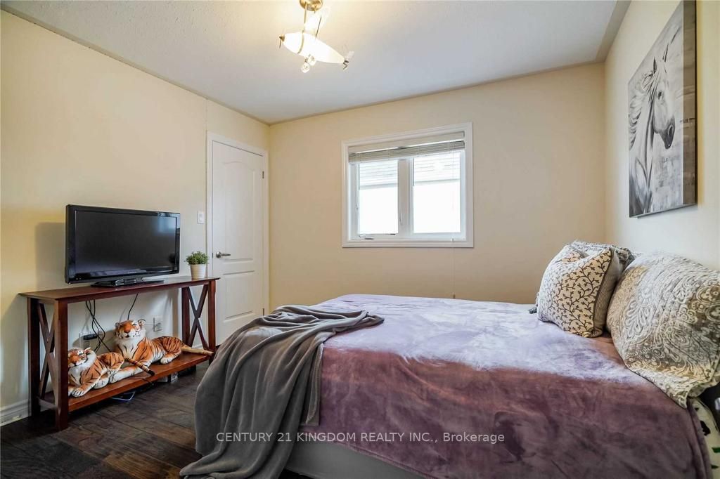 707 Sawmill Rd