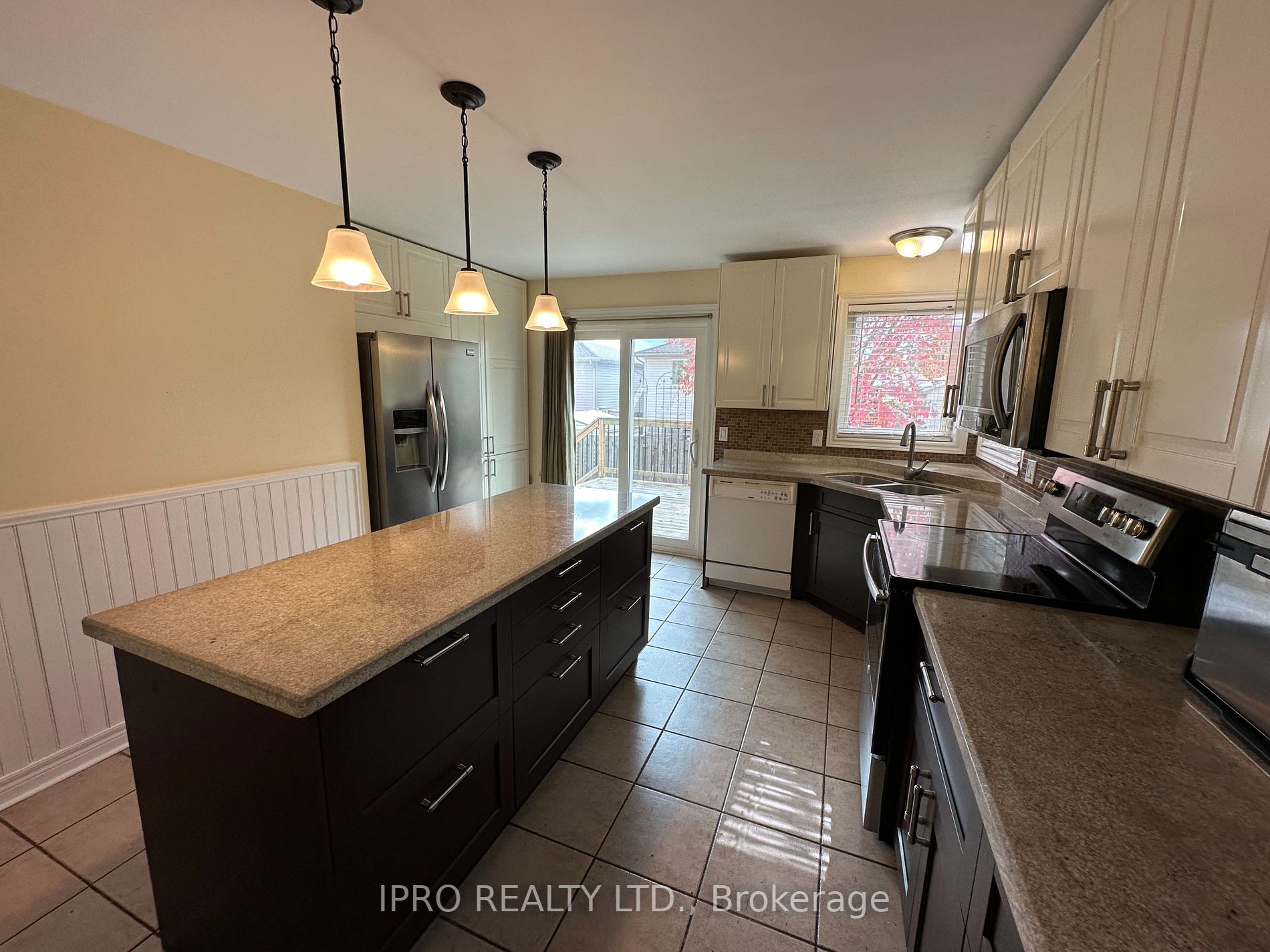 8174 Orchard Grove Pkwy