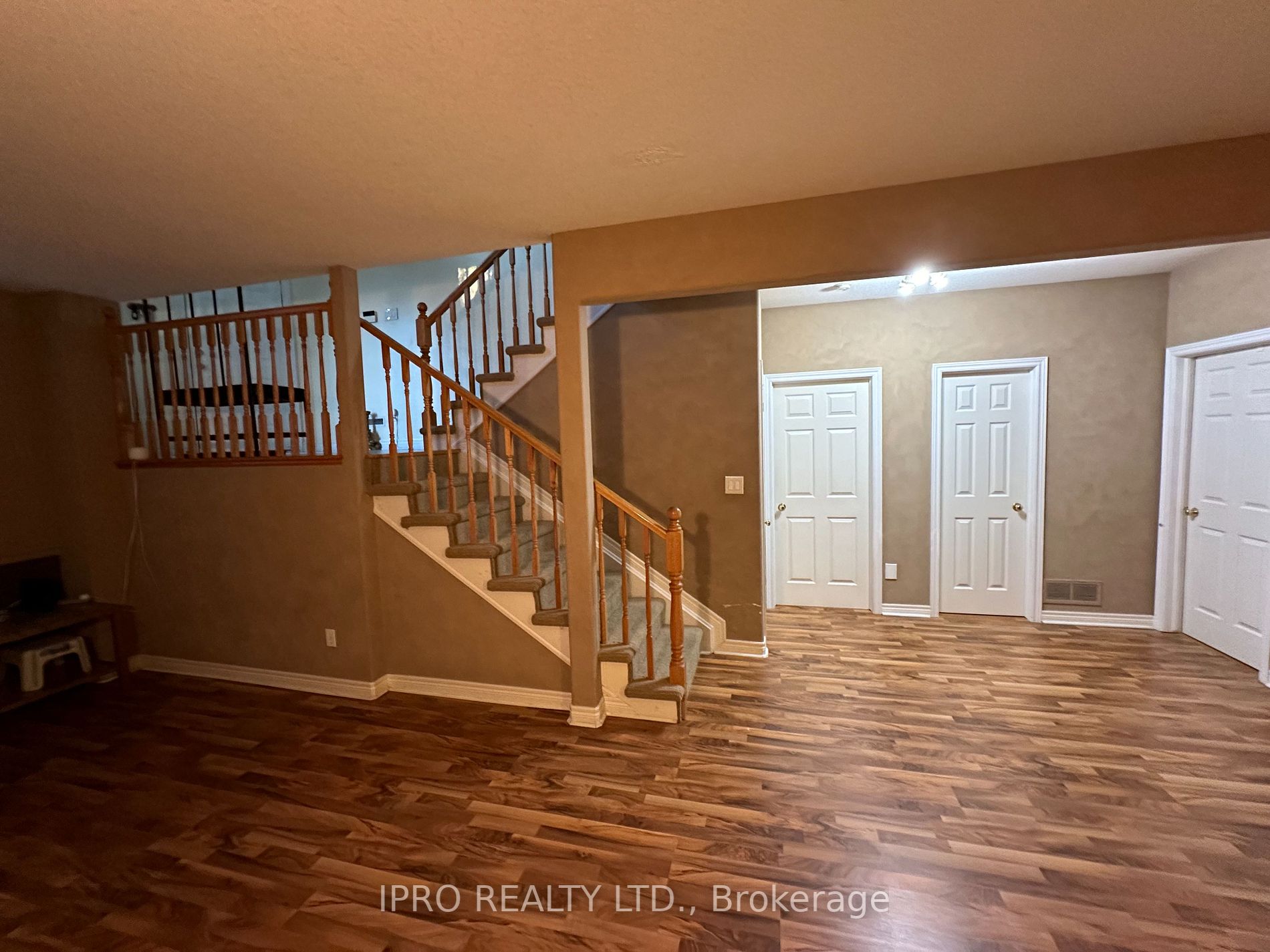 8174 Orchard Grove Pkwy