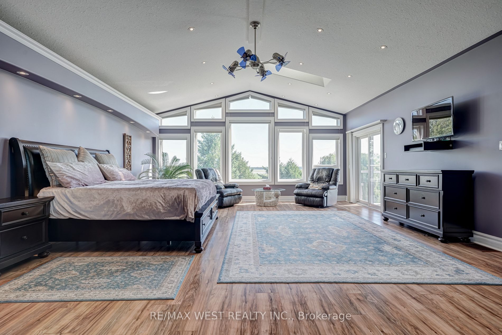 31 Wispi Shore Rd