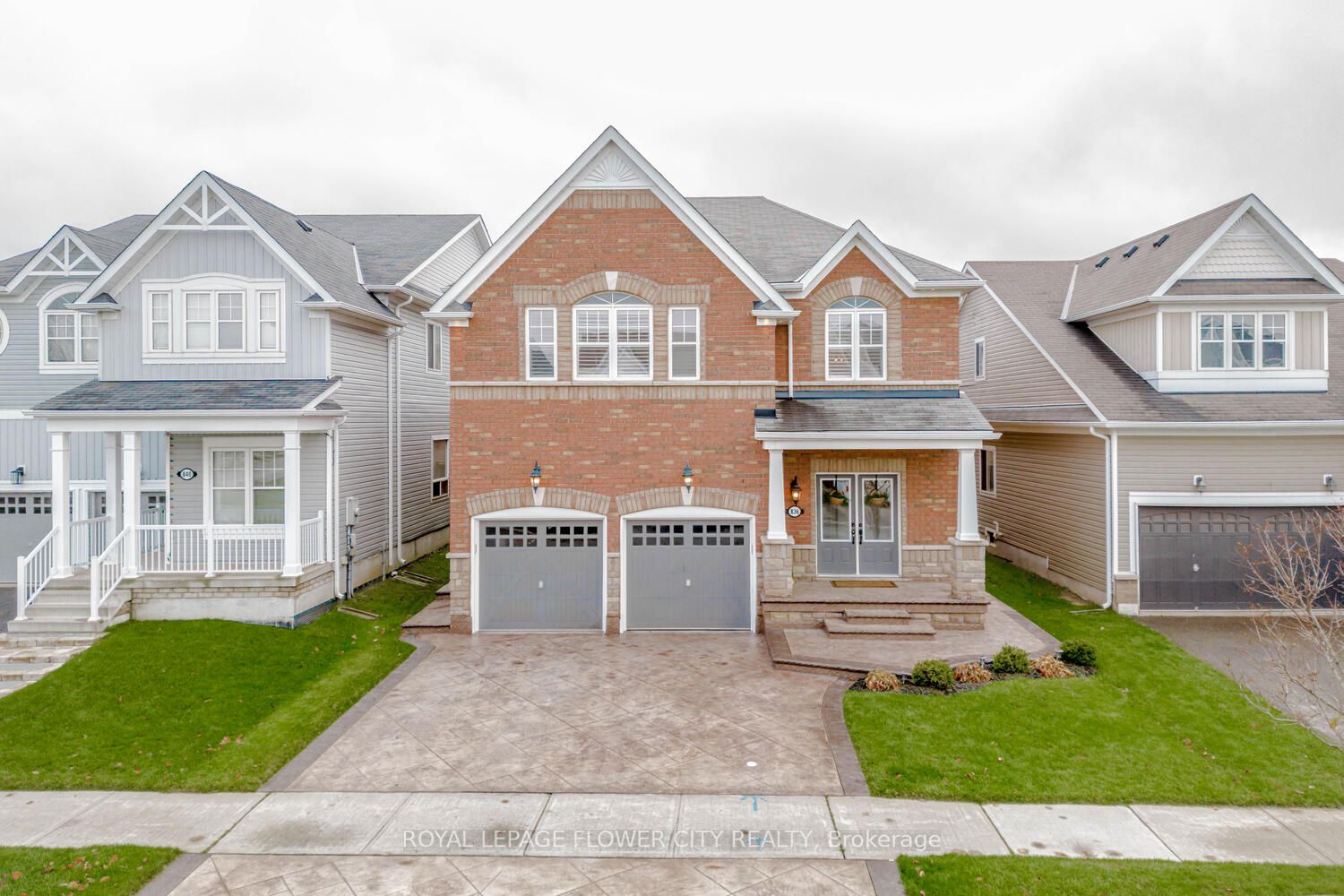 836 O'reilly Cres N