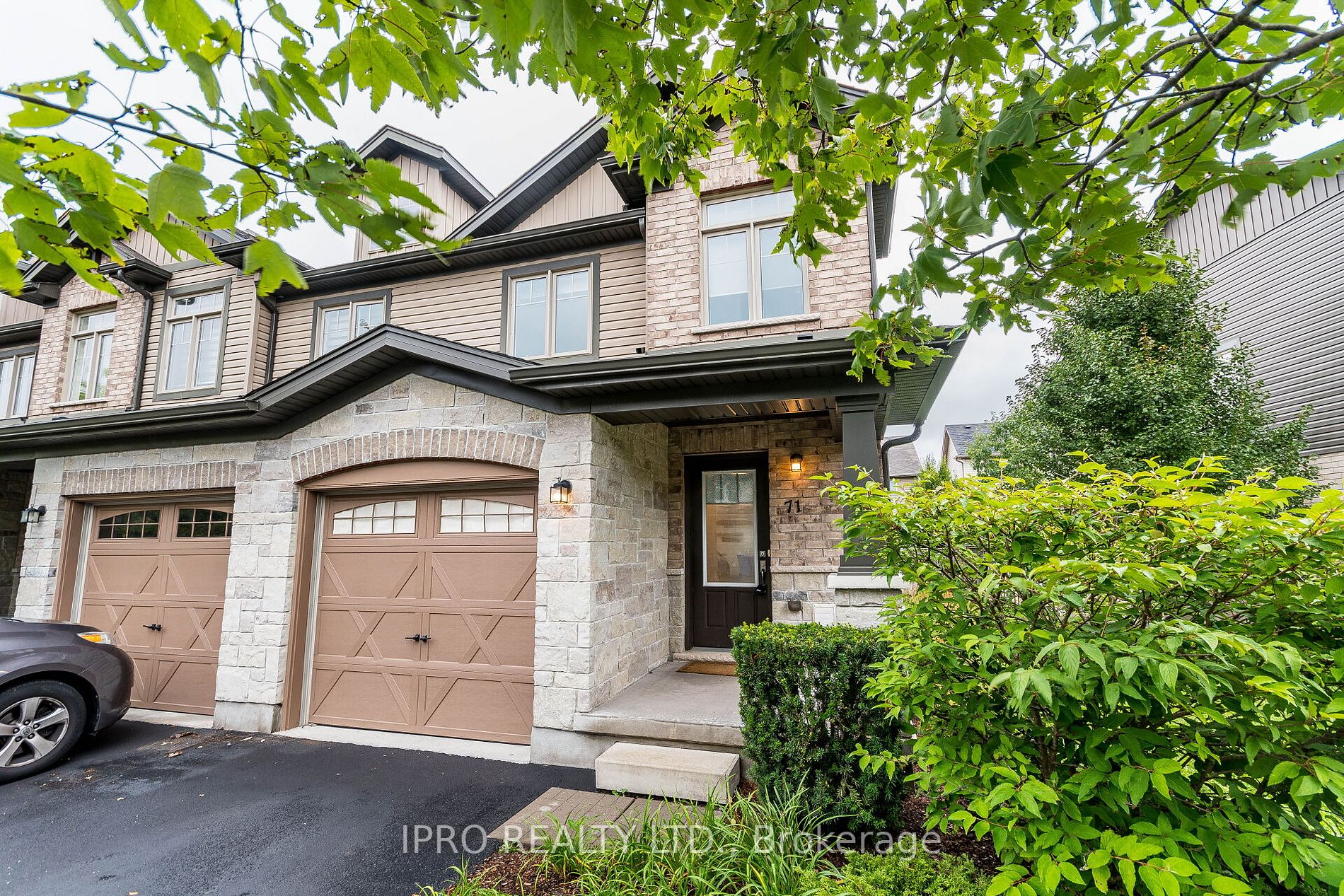 71 Arlington Cres, #34