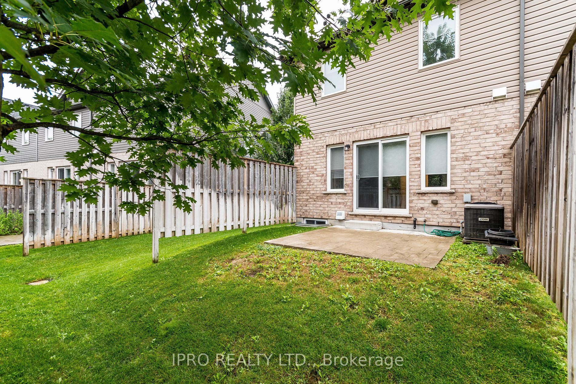 71 Arlington Cres, #34