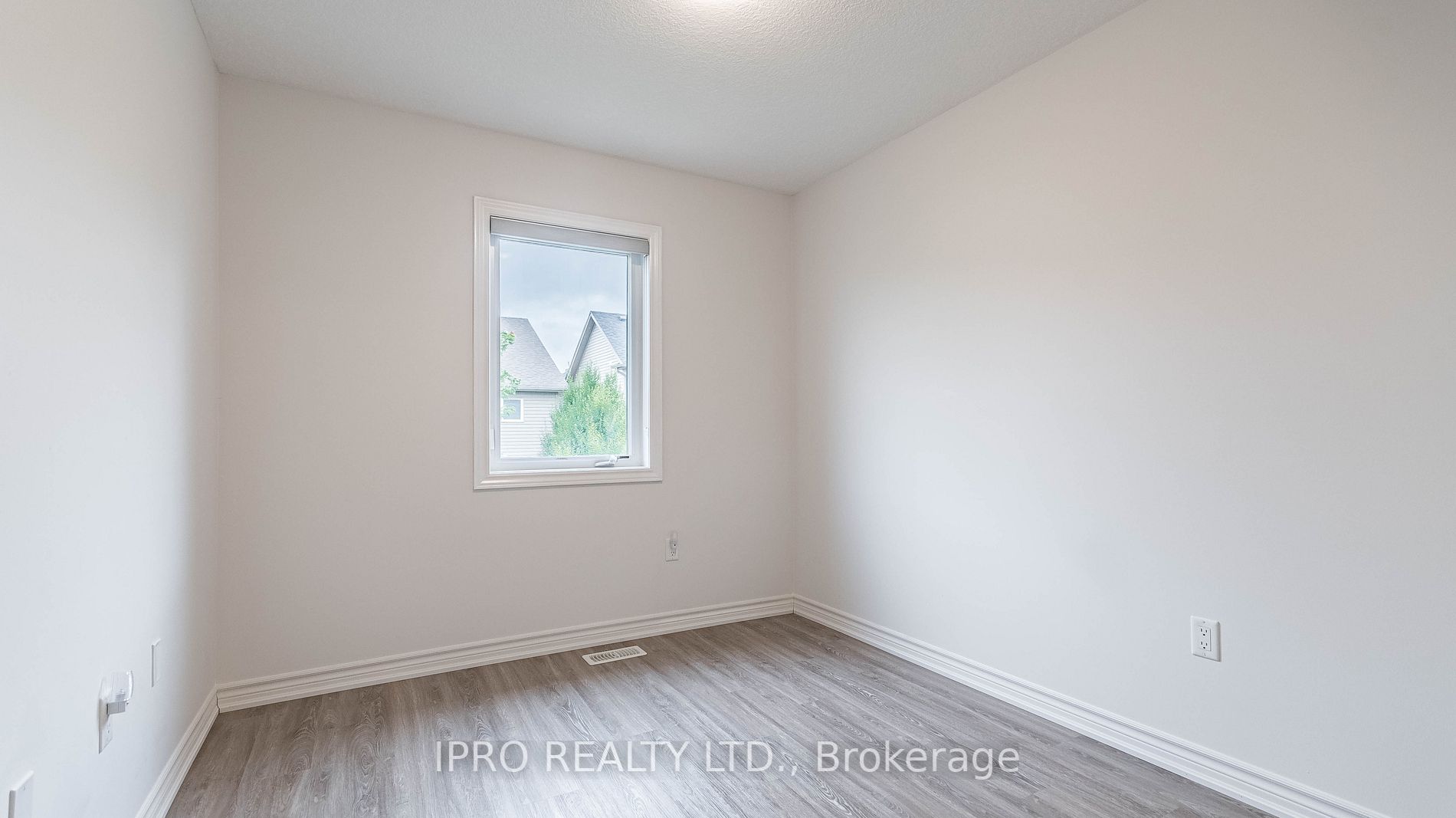 71 Arlington Cres, #34