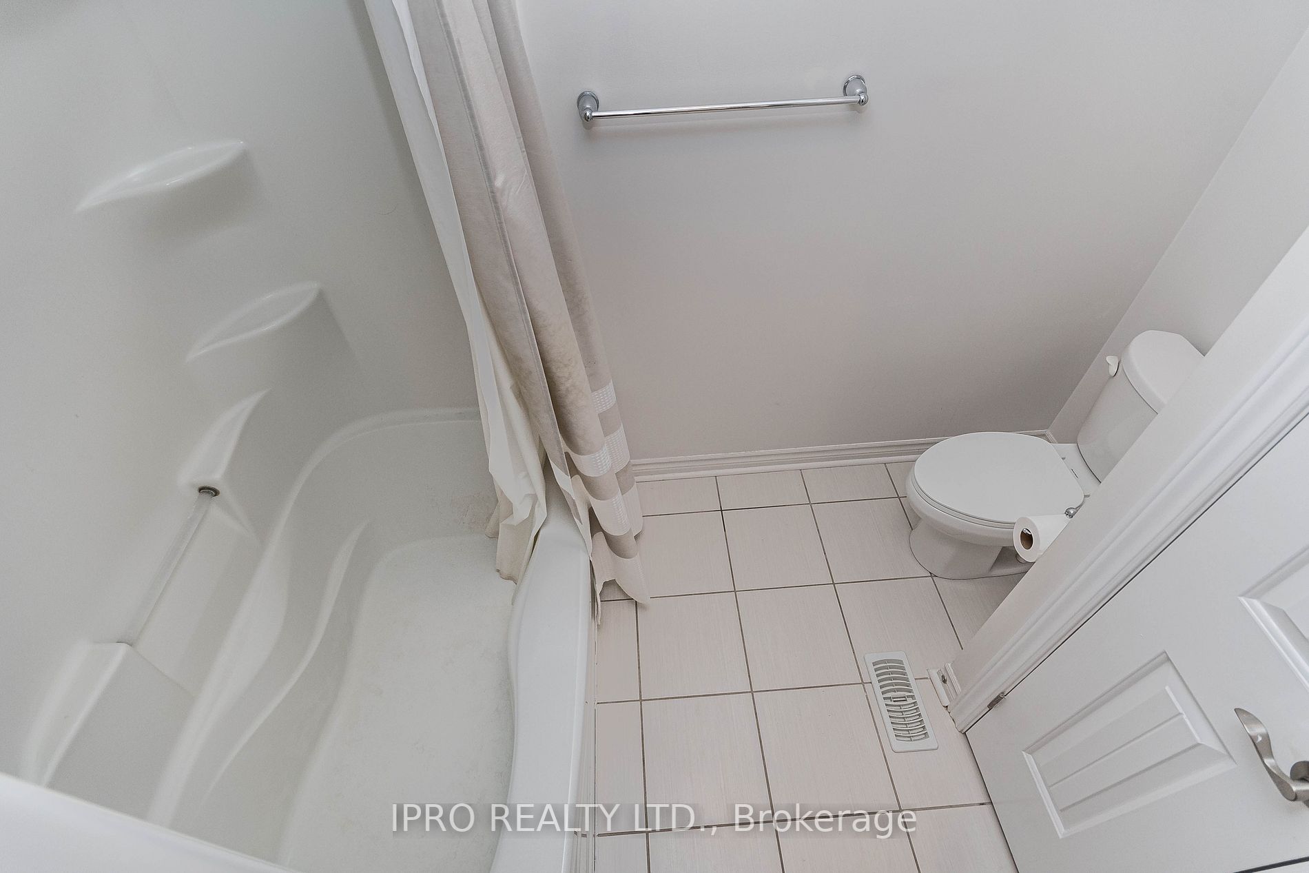 71 Arlington Cres, #34