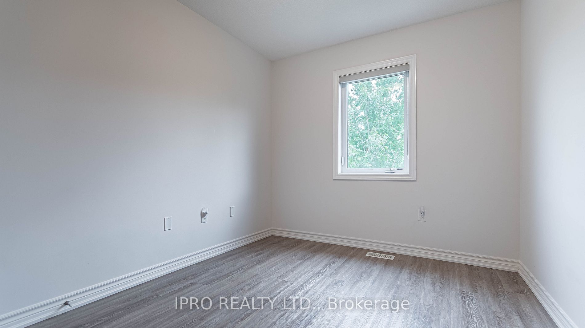 71 Arlington Cres, #34