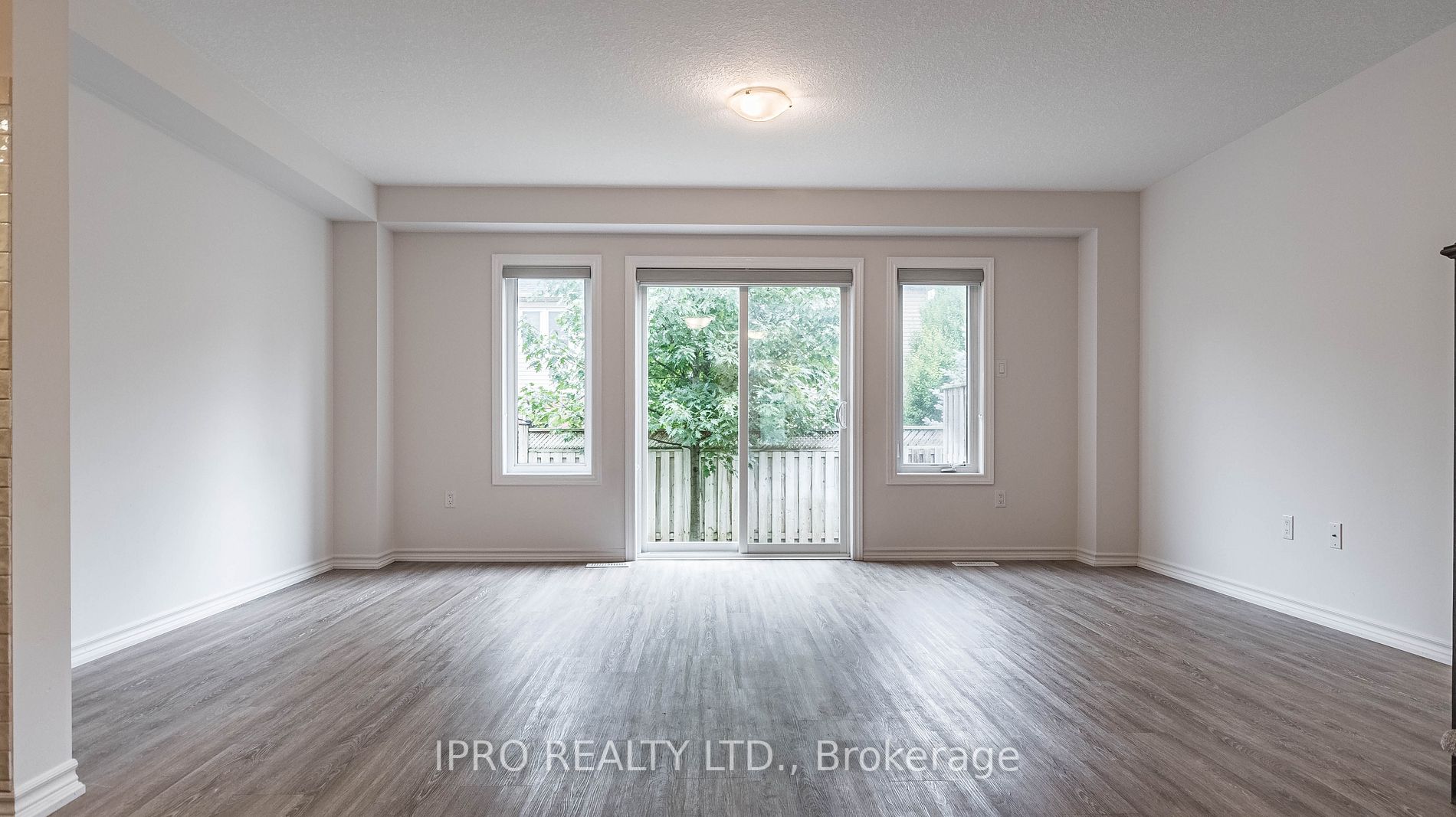 71 Arlington Cres, #34