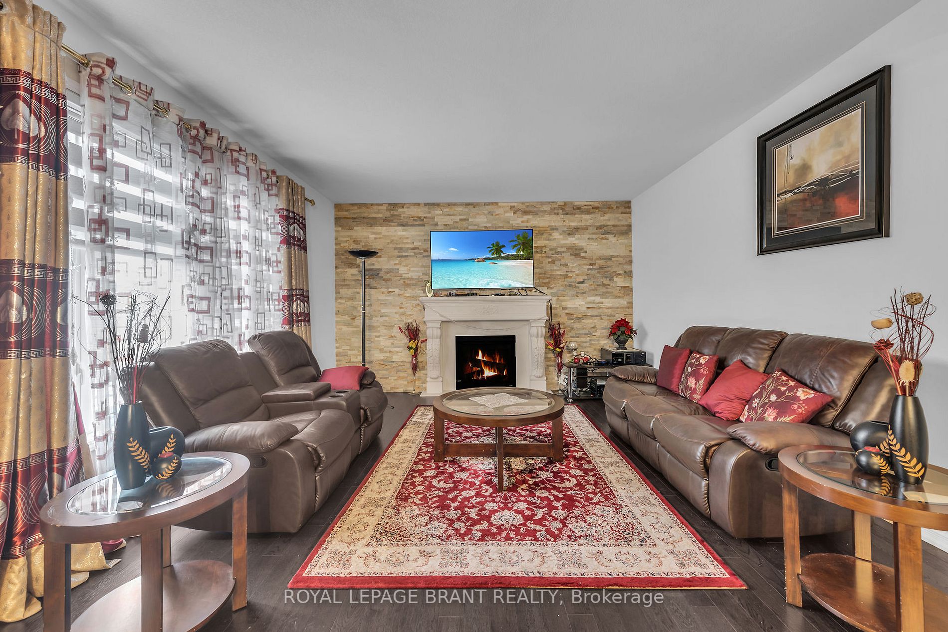 312 Blackburn Dr
