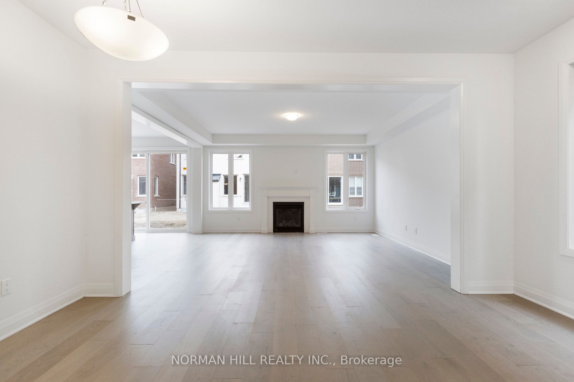 31 Hammermeister St