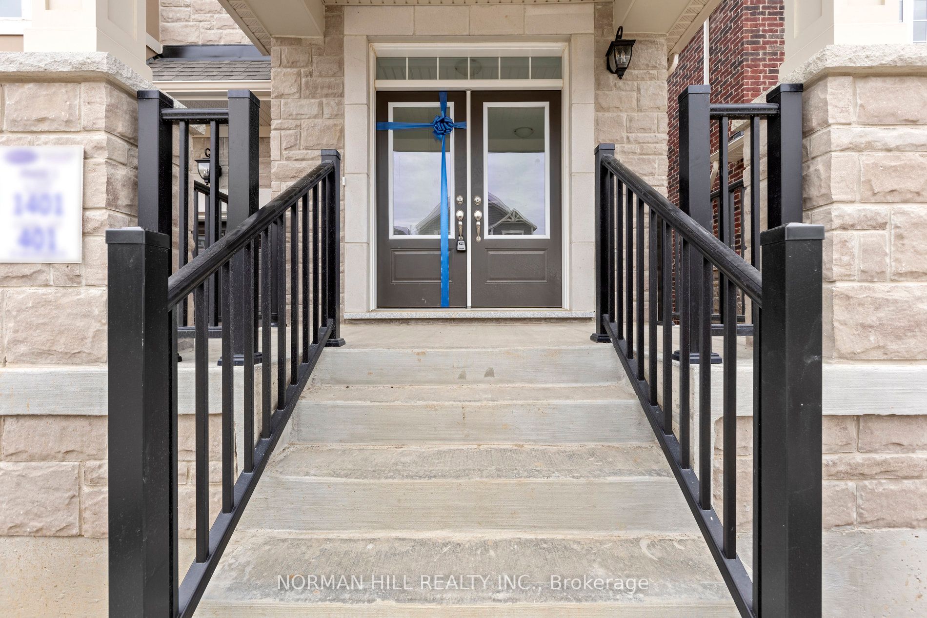 31 Hammermeister St