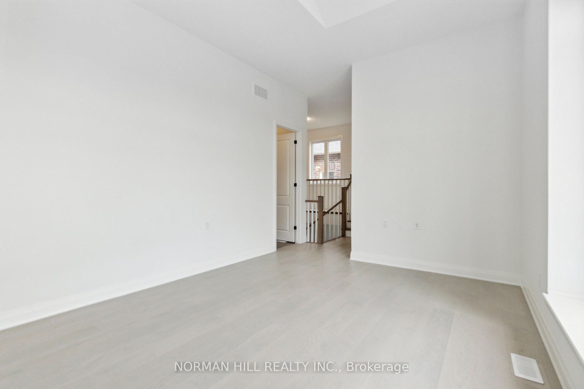31 Hammermeister St