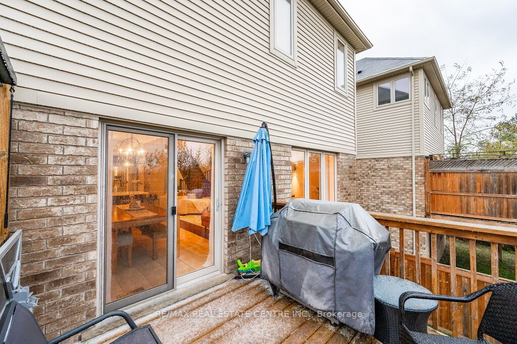 14 Forest Creek Drive