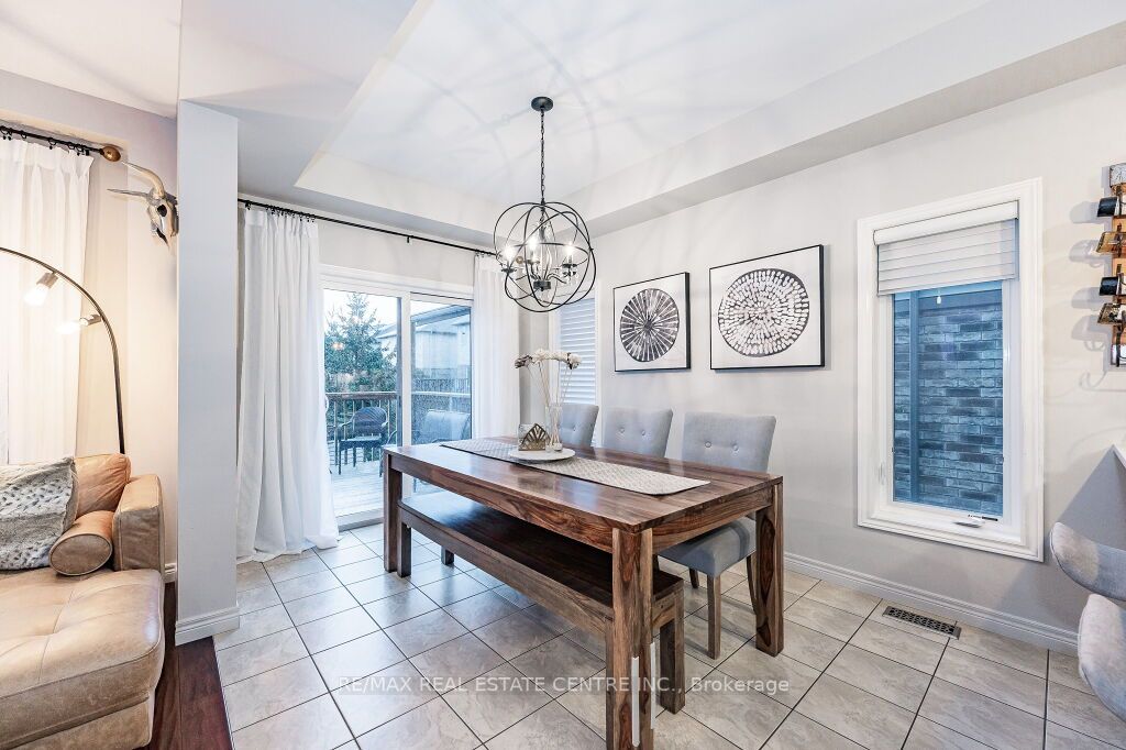 14 Forest Creek Drive