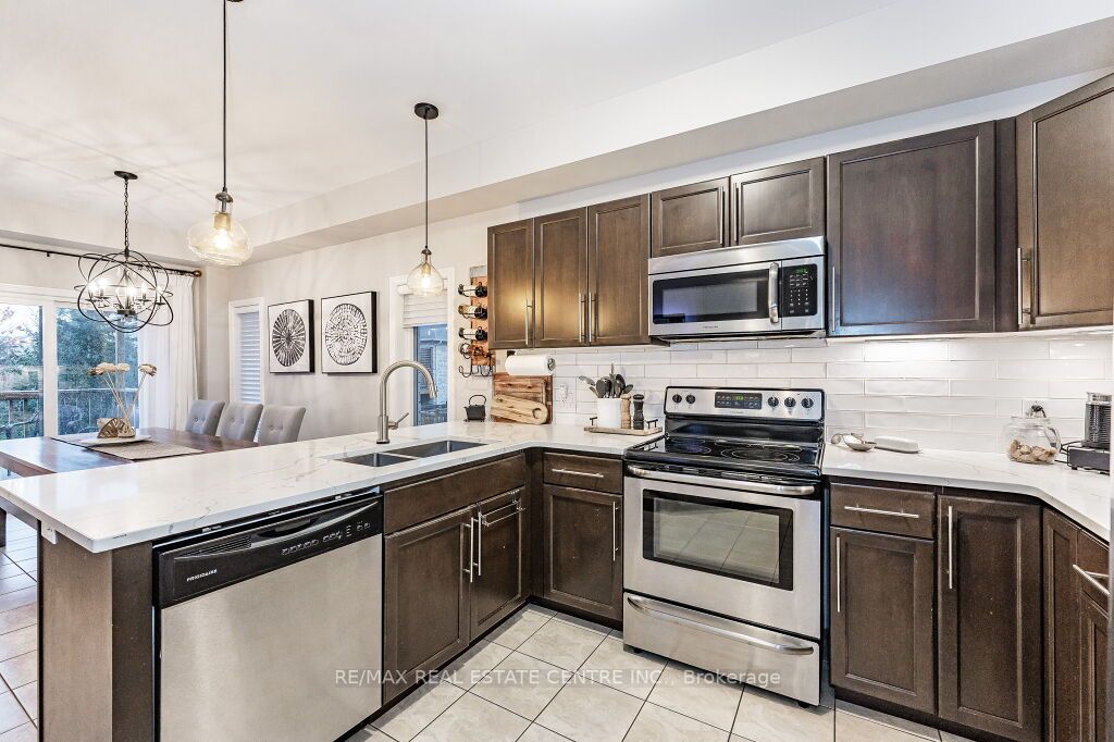14 Forest Creek Drive