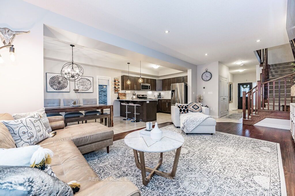 14 Forest Creek Drive
