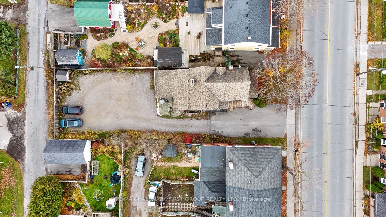 355 Division St