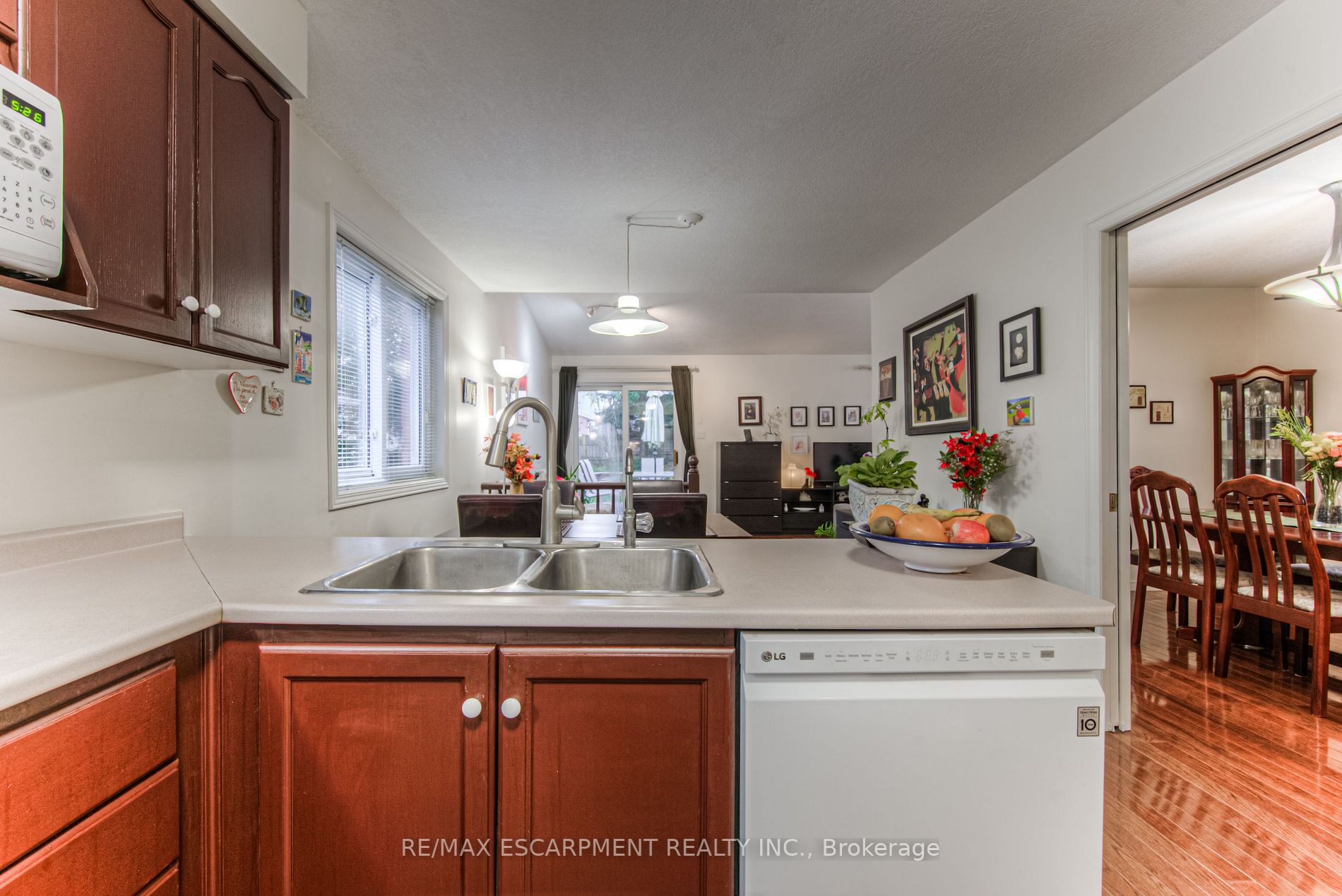23 Beechmanor Cres