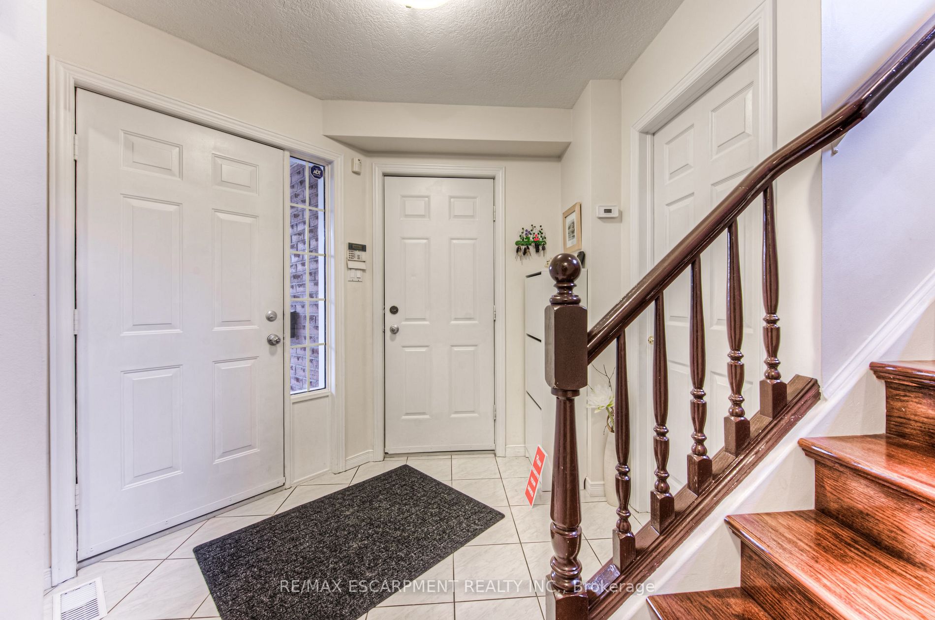 23 Beechmanor Cres