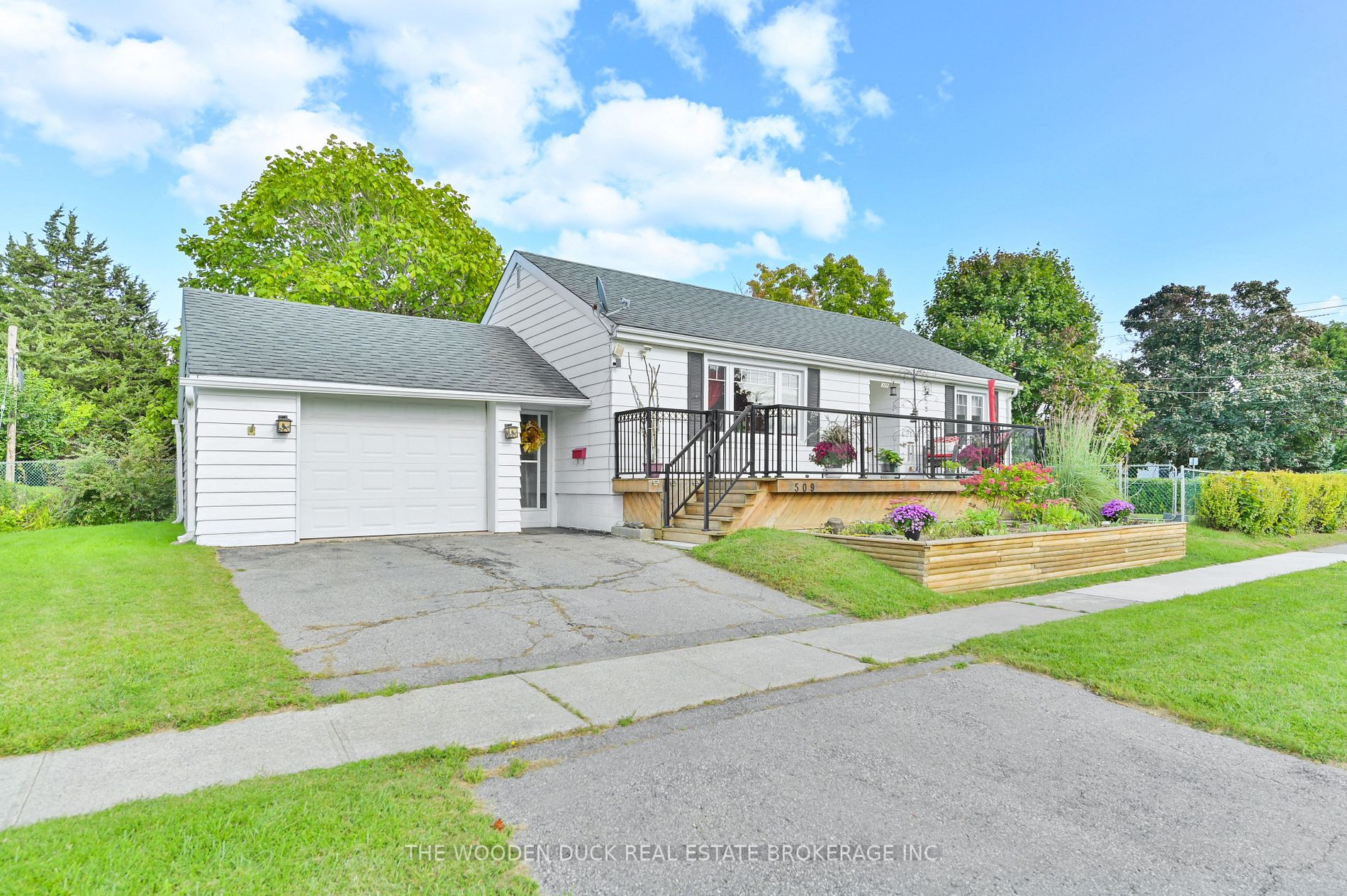 509 Harden Cres