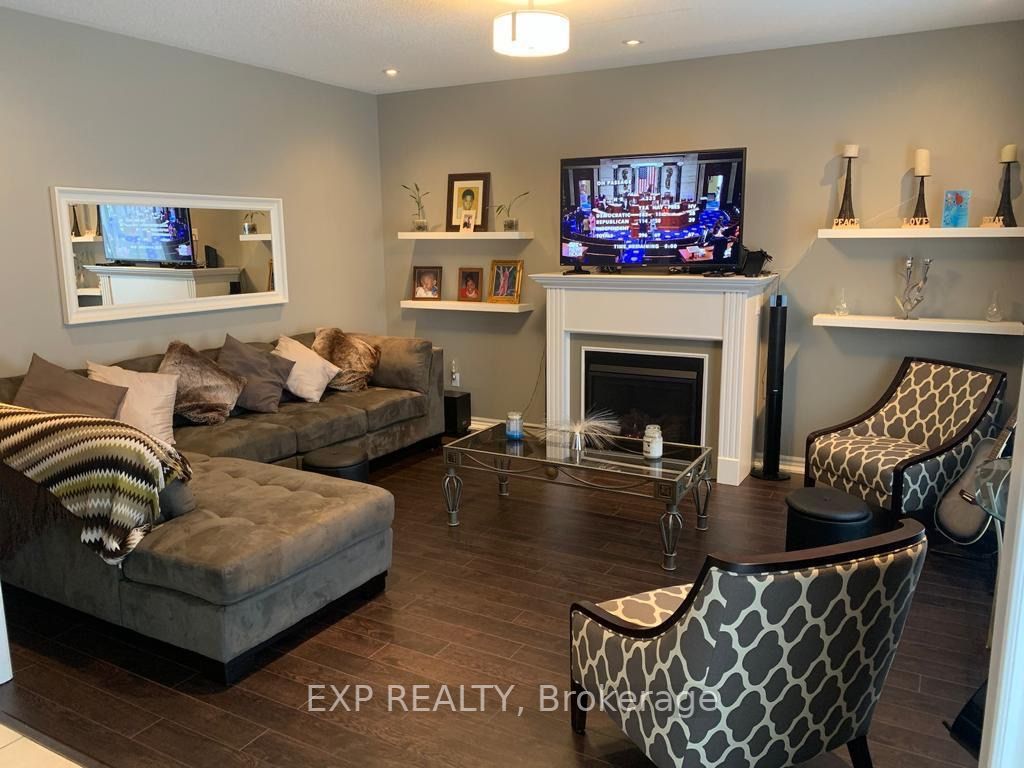 189 Morden Dr
