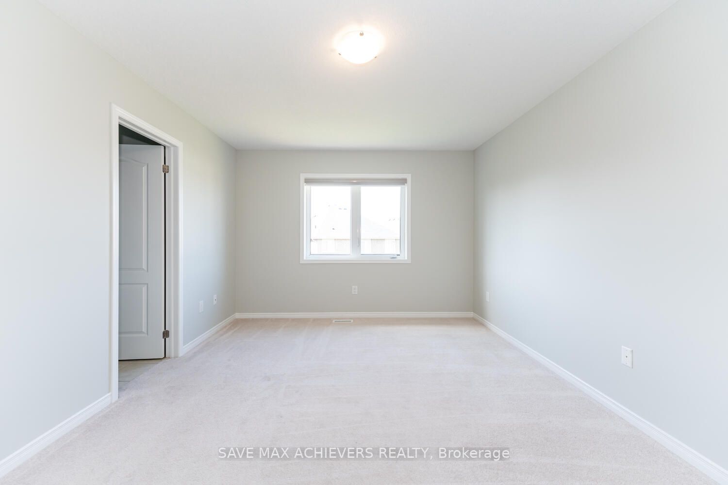 6 Cooke Ave