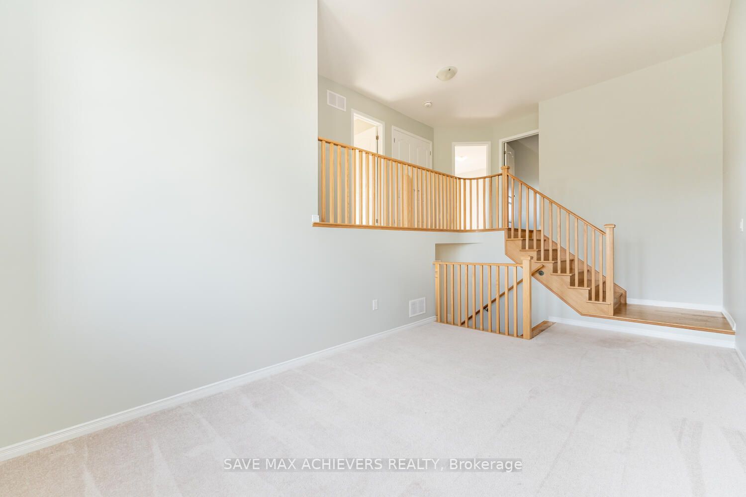 6 Cooke Ave