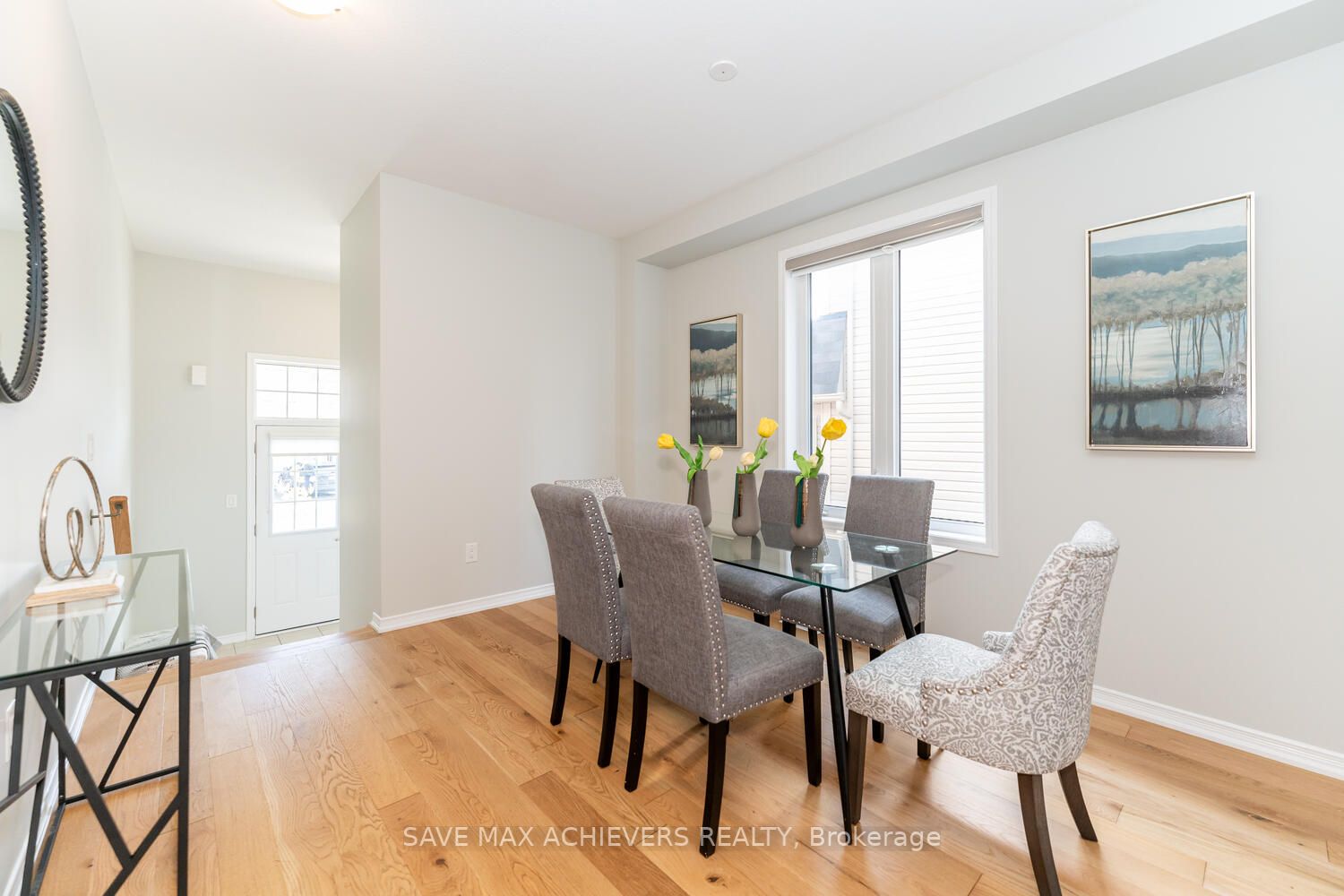 6 Cooke Ave