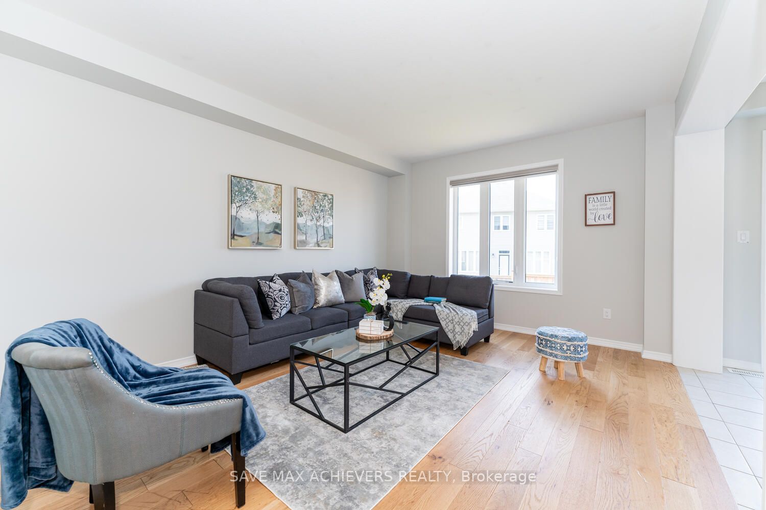 6 Cooke Ave