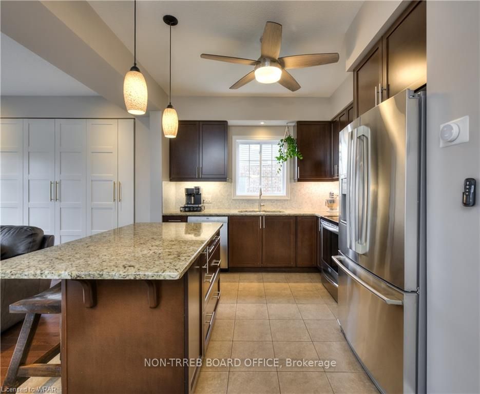 952 Eden Oak Crt