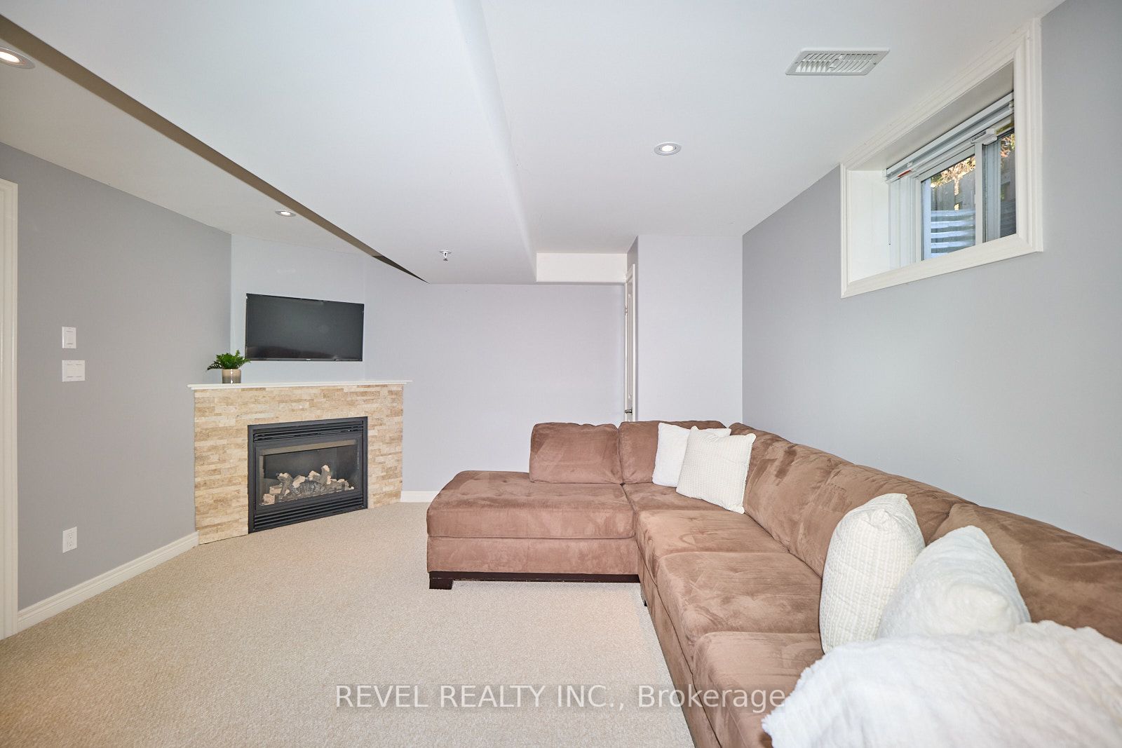 3 Glory Hill Rd