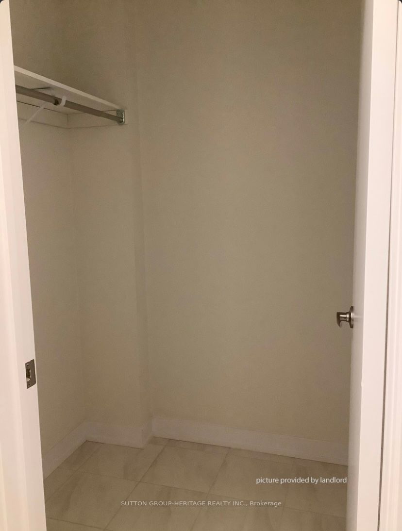 590 North Service Rd, #71