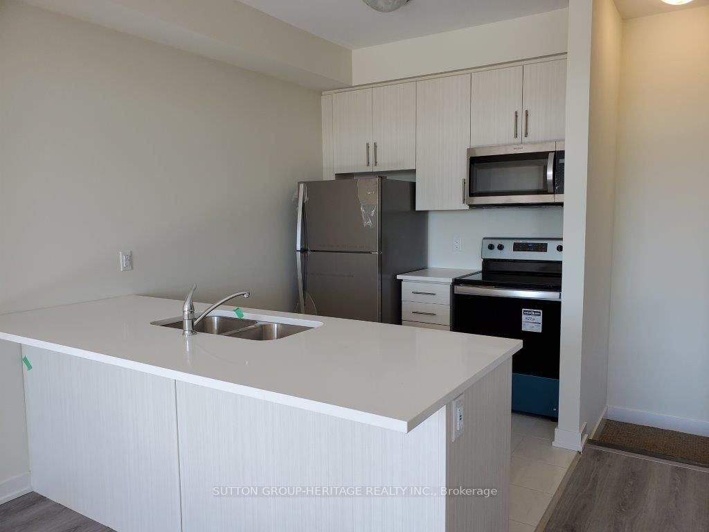 590 North Service Rd, #71