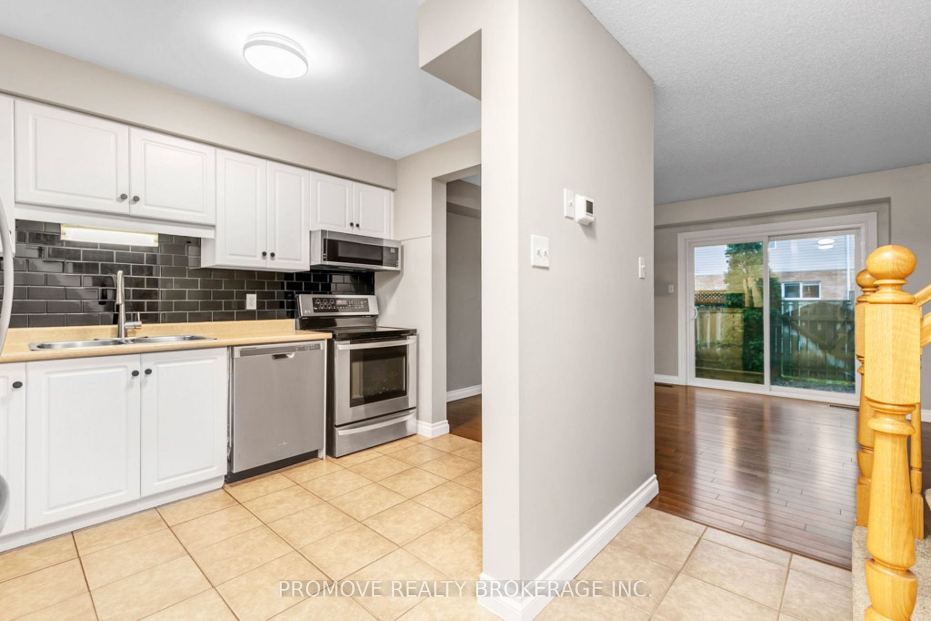 240 London Rd W, #67